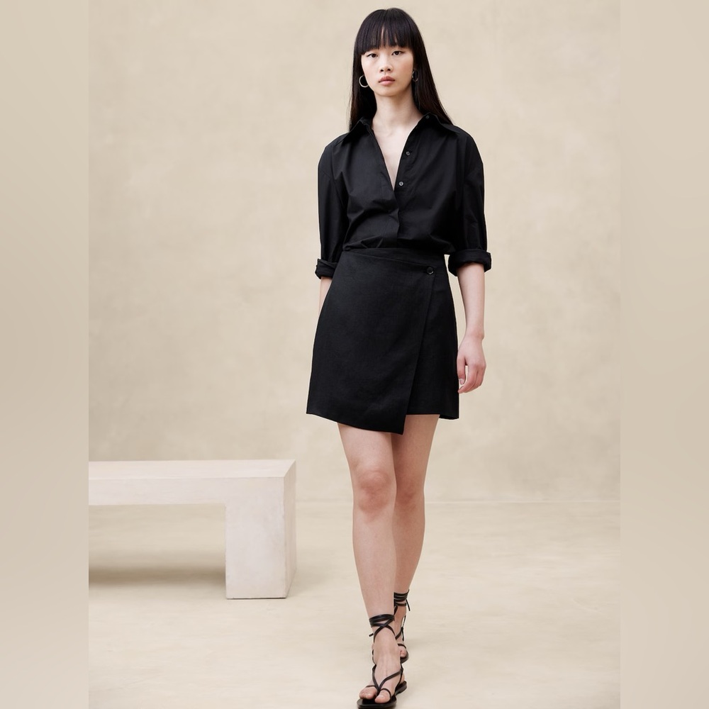 BANANA REPUBLIC LINEN MINI SKIRT